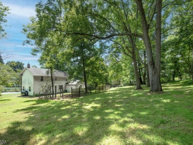 House for sale in Gladstone, New Jersey