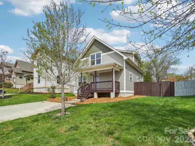 House for sale in Weaverville, North Carolina