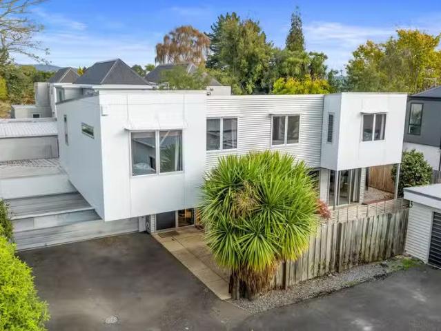 House for sale in Riccarton, Canterbury