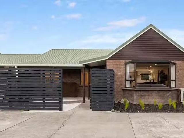 House for sale in Lincoln, Canterbury