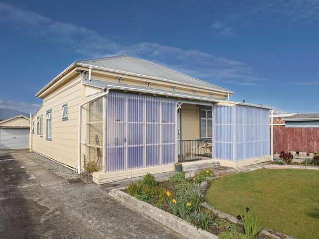 House for sale in Fairdown, West Coast
