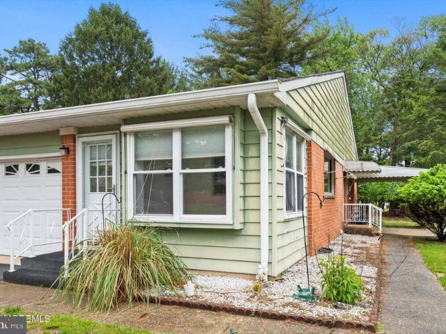 Condo for sale in Whiting, New Jersey