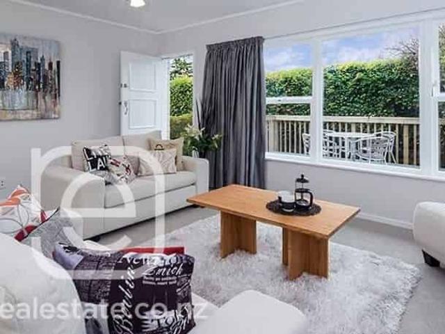 House for rent in Howick, Oroua County