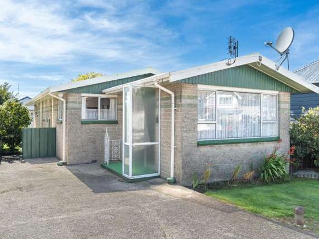 Townhouse for sale in Otakou