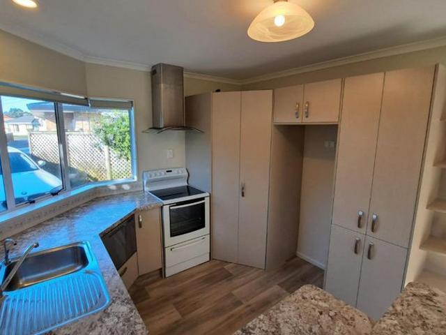 Apartment for rent in Hillsborough, Taranaki
