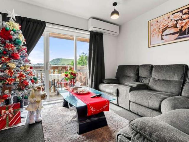 Townhouse for rent in Panmure, Oroua County
