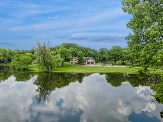 House for sale in Gilberts, Illinois
