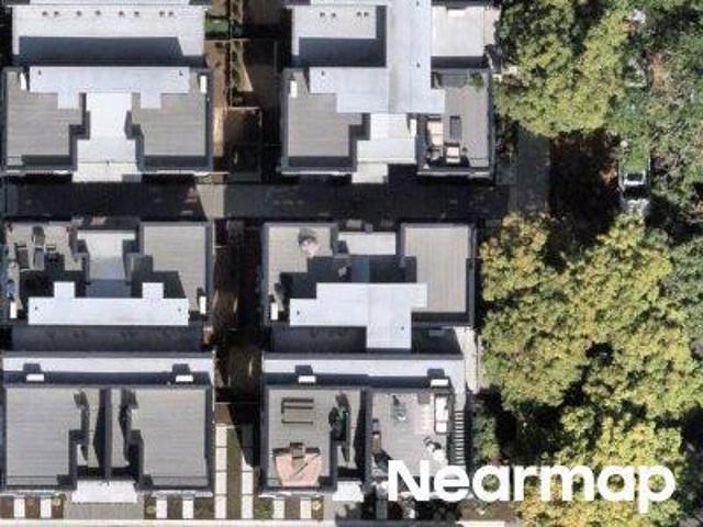 Townhouse for sale in Seattle, Washington
