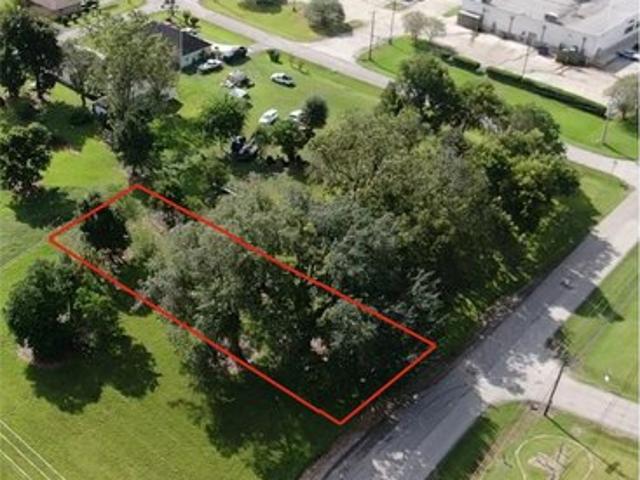 Land for sale in West Columbia, Brazoria County