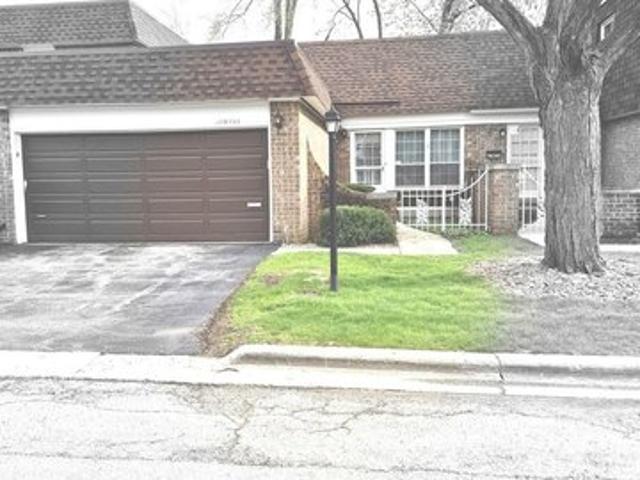 Townhouse for sale in Villa Park, Illinois