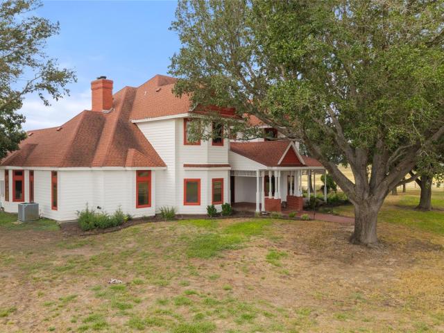 House for sale in Thrall, Williamson County