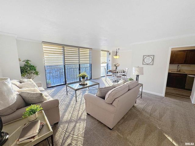 Condo for sale in East Moline, Illinois