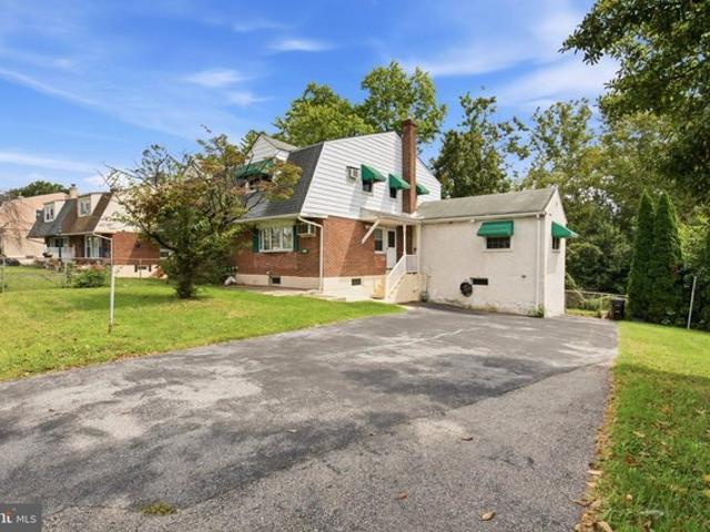 Townhouse for sale in Norristown, Pennsylvania