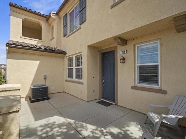 Condo for sale in Lake Elsinore, California