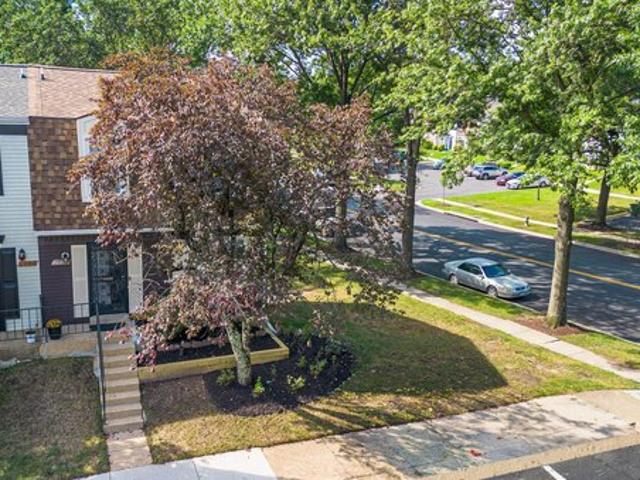 Townhouse for sale in District Heights, Maryland