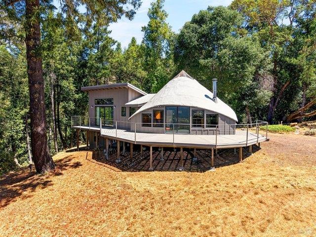 House for sale in Philo, California
