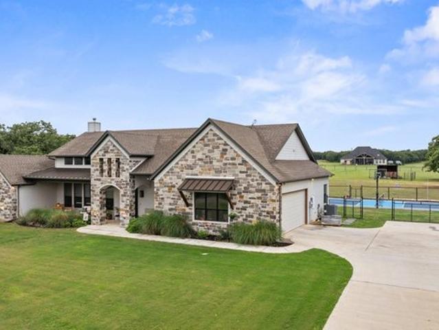 House for sale in Hood, Texas