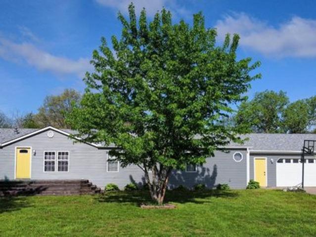 House for sale in Davis, Iowa