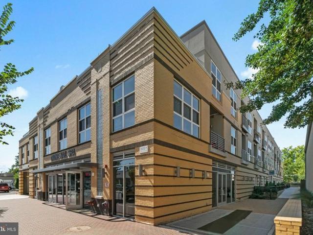 Condo for sale in Virginia