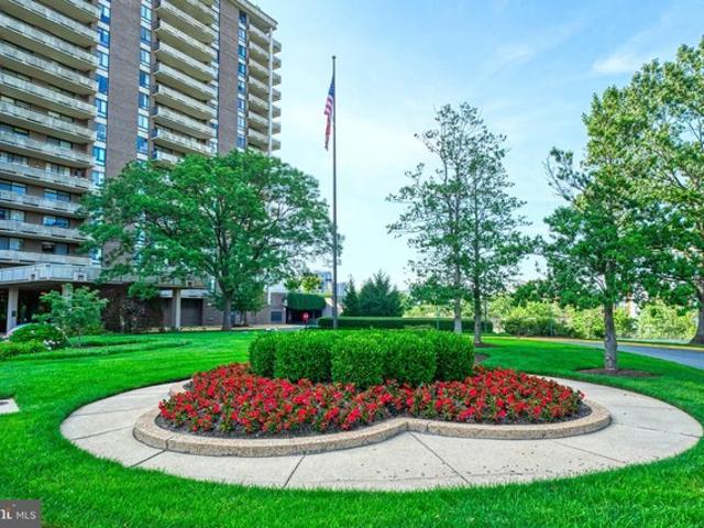 Condo for sale in Virginia