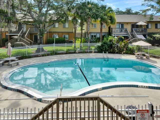 Condo for sale in Orange Park, Florida