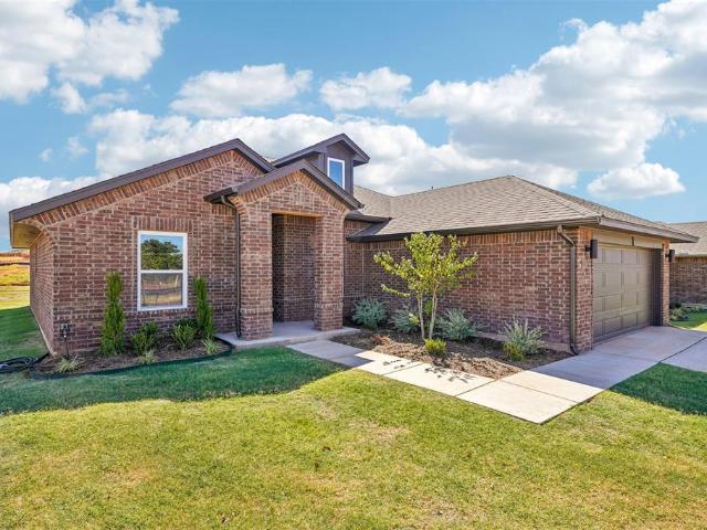 House for sale in Moore, Cleveland County