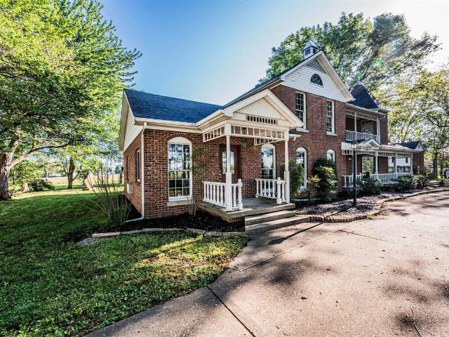 House for sale in Bowling Green, Kentucky