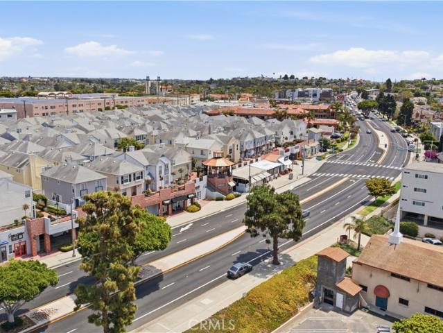 Townhouse for sale in Torrance, California