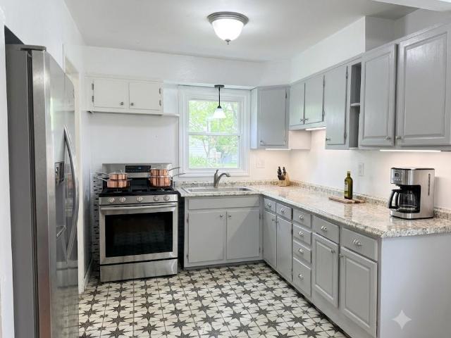 House for sale in Green Creek, New Jersey
