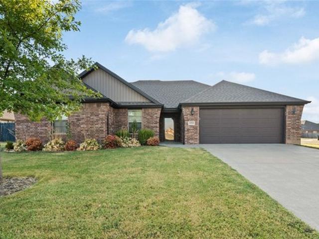 House for sale in Ark