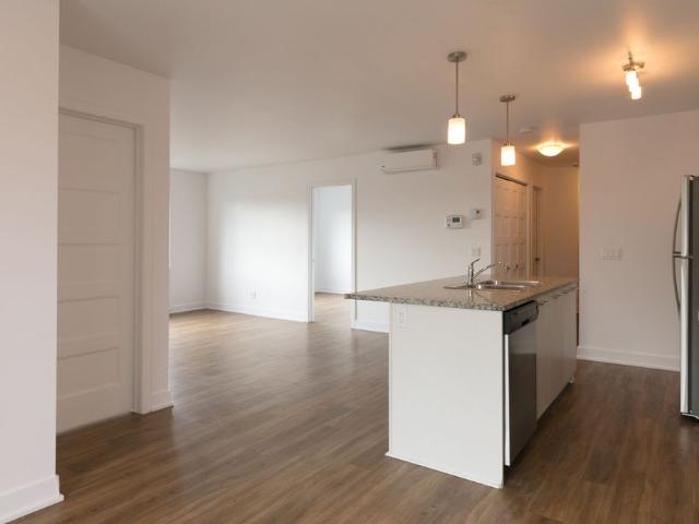 Apartment for rent in Longueuil, Quebec