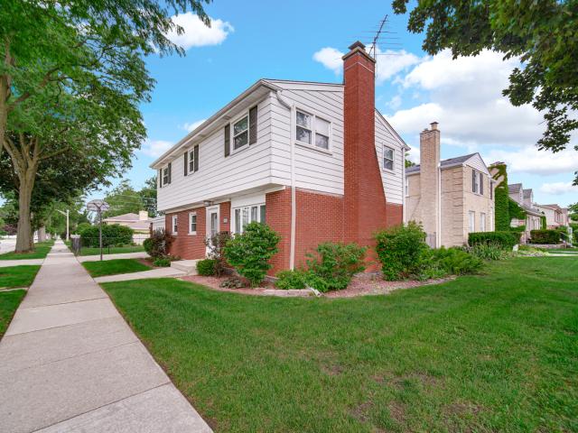 House for sale in Park Ridge, Illinois