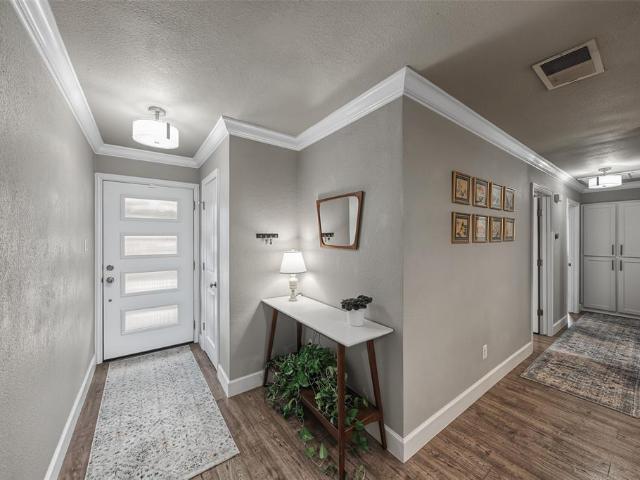 House for sale in Bedford, Tarrant County