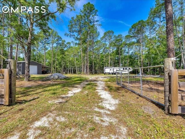 Property for sale in Waldo, Florida