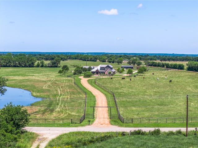 House for sale in Caldwell, Texas