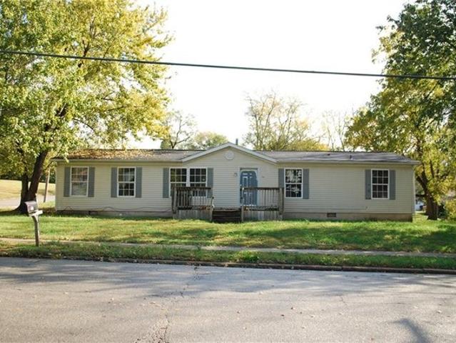 House for sale in Leavenworth, Leavenworth County