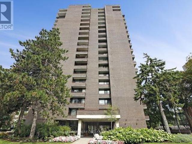 Condo for sale in Golden Triangle, Ottawa