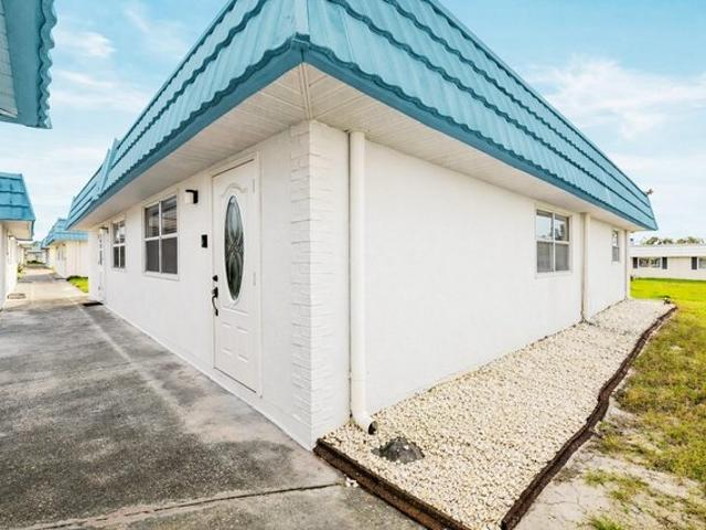 Condo for sale in Sun City Center, Florida