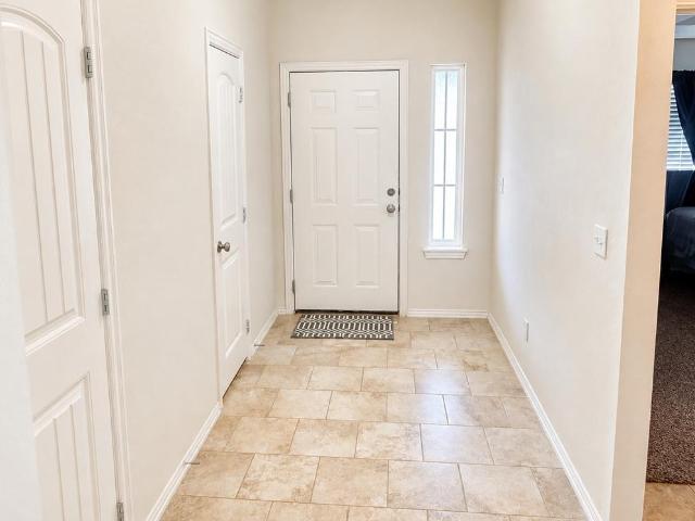 House for sale in Clinton, Custer County