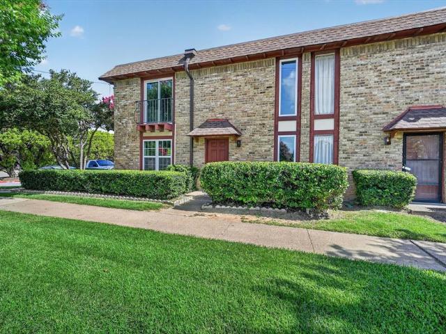 Condo for sale in Irving, Texas