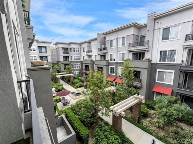 Condo for sale in Anaheim, California