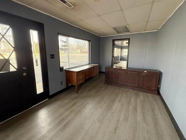 Commercial for sale in Petersburg, Indiana