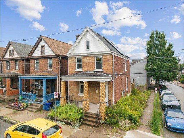 House for sale in Pittsburg, Pennsylvania