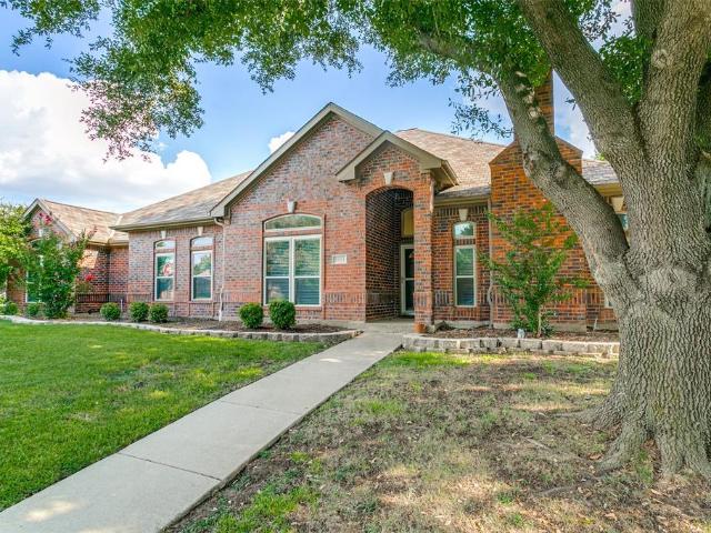 House for sale in Grapevine, Texas
