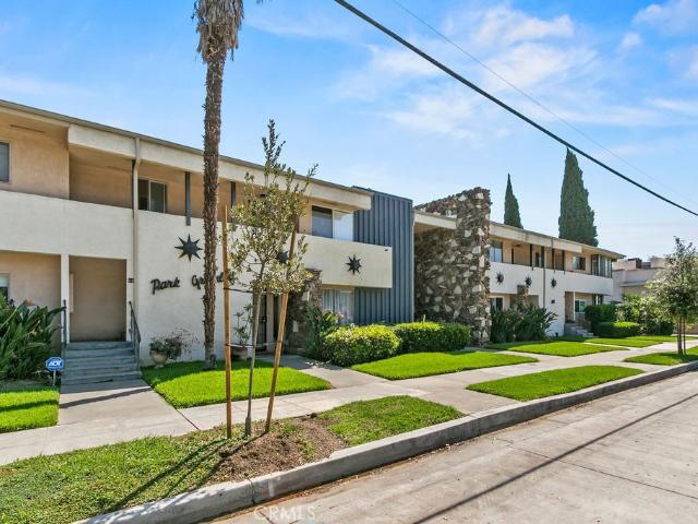 Condo for sale in Santa Ana, California