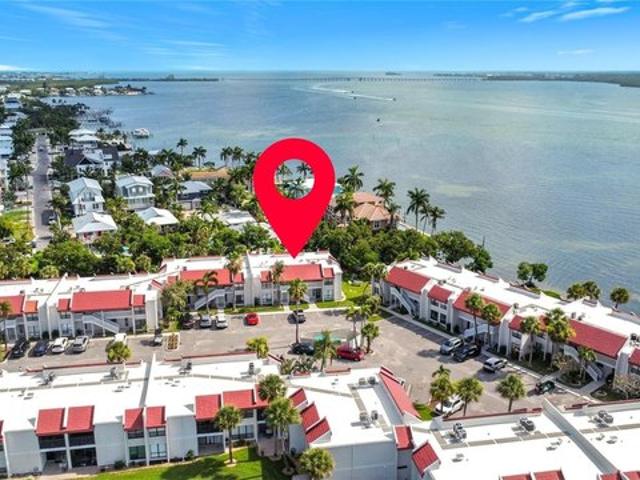 Condo for sale in Bradenton Beach, Florida