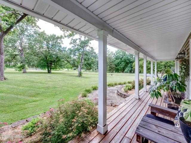 House for sale in La Grange, Kentucky