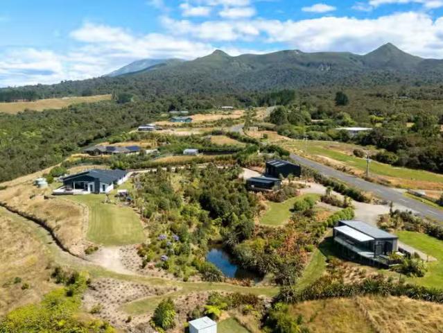 House for sale in Taranaki