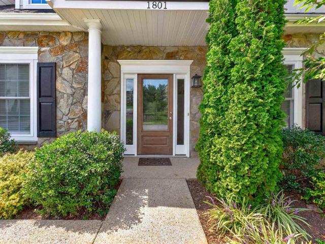 Townhouse for sale in Virginia