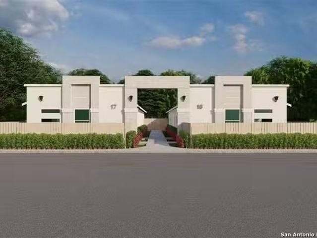 House for sale in Edinburg